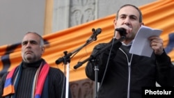 Armenia - Nikol Pashinian (R) addresses a rally in Yerevan's Liberty Square organized by fellow opposition leader Raffi Hovannisian (L), 15Mar2013.