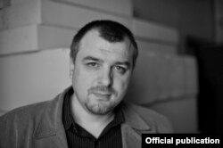 Lucian Dan Teodorovici (Foto: Service de presse Salon du Livre, Paris)