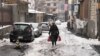 Չմաքրված ու սառցակալած մայթեր. քաղաքացիները դժգոհում են