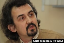 Сарапшы Рустам Бурнашев