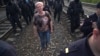 Активистку Шиеса оштрафовали за нападение на сотрудника ЧОП