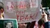 Romania: Militants Threaten To Kill Hostages If Romania Keeps Troops In Iraq