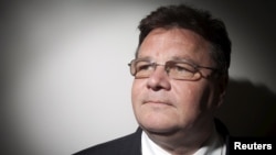 Lithuanian Foreign Minister Linas Linkevicius: "We would like to preserve what is not yet destroyed."