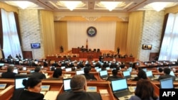До киргизького парламенту приходить молоде покоління політиків