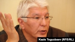 Marat Asipov, chief editor at Ratel.kz, was questioned again and his "witness" status was changed to "suspect."