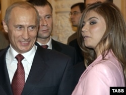 Путін і Кабаєва в 2004 році