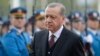 Greece, Turkey Vow 'Confidence' Measures Despite Lingering Disputes