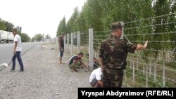 Кыргызско-узбекская государственная граница. Иллюстративное фото. 