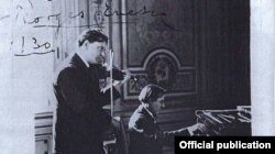 Alfred Cortot în recital cu George Enescu (coll. Jean Cortot)