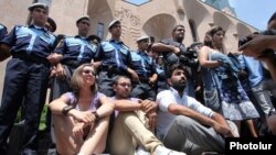 Armenia - Youth activists demonstrate outside the Yerevan municipality, 26Jul2013.