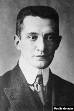 Russian legislator Aleksandr Kerensky opposed the brutal crackdown.