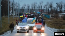 Автомайдан прямує до резиденції президента, 12 січня 2014 року