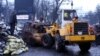 Protestatarii antiguvernamentali deblocînd strada Hrușevski la Kiev