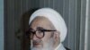 آیت الله منتظری در دو دهه اخیر از سیاست های مقام های جمهوری اسلامی ایران انتقادهای شدیدی کرده است.