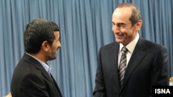Մահմուդ Ահմադինեջադի եւ Ռոբերտ Քոչարյանի հանդիպումը Թեհրանում, 21-ը հունվարի, 2010