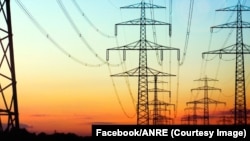 The agreement reportedly involves setting up an electricity link between Azerbaijan and Hungary via Georgia and Romania. (file photo)