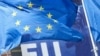 Zastava EU ispred sedišta Evropske komisije u Briselu, maj 2021.