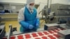 O linie de producţie a firmei franceze Spanghero