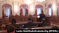 Засідання Верховного суду України, 12 квітня 2016 року