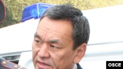 Министр М.Конгантиев парламент жыйынында издөө иштери азырынча оң натыйжа бербей жатканын айтты.