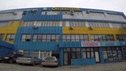 Толук бүтпөгөн үйдүн жашоочулары нааразы
