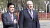 Prezidentler Gurbanguly Berdimuhamedow bilen Aleksandr Lukaşenko Minskde resmi garşy alyş dabarasy wagtynda. Minsk, 27-nji aprel, 2012.
