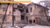 Айдарівець показав наслідки танкових ударів по житлових будинках в Щасті