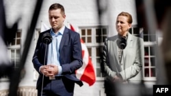 Премьер-министры Гренландии и Дании Йенс-Фредерик Нильсен и Метте Фредериксен 