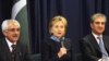 Američka državna sekrtarka Hillary Clinton sa avganistanskim šefom diplomatije Rangin Dadfar Spantom i pakistanskim ministrom spoljnih poslova Mehmudom Kurešijem