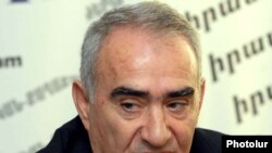 Հանրապետական կուսակցության փոխնախագահ, կուսակցության խորհրդարանական խմբակցության նախագահ Գալուստ Սահակյան