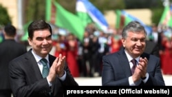 Özbegistan, türkmen we özbek prezidentleri. 24-nji aprel, 2018 ý.