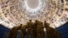 Militari israelieni la Muzeul Holocaustului „Yad Vashem” de la Ierusalim
