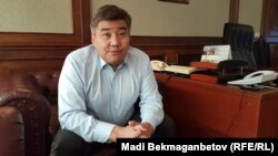 While most of the embassy staff has moved to Warsaw, Darkhan Qaletaev, Kazakhstan's ambassador to Ukraine, remains in Kyiv and is helping to evacuate Kazakh nationals. (file photo)