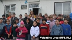 La şcoala auxiliară din Nisporeni