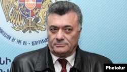 Armenia - Ruben Hakobian of the opposition Zharangutyun party at the Central Election Commission in Yerevan, 22Mar2012.