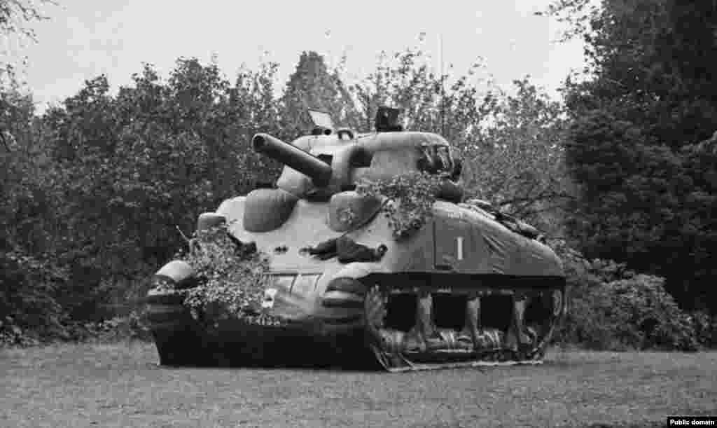 The 1,100-man unit was tasked with creating the “atmosphere” of large attacking forces to wrong-foot Nazi forces inside France. Their toolbox included inflatable tanks and aircraft...